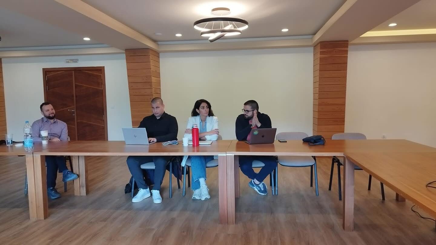 Miloš Selaković: Važno je da izgradimo onlajn i oflajn okruženje koje ne isključuje nikoga 4 Miloš Selaković: Važno je da izgradimo onlajn i oflajn okruženje koje ne isključuje nikoga 4