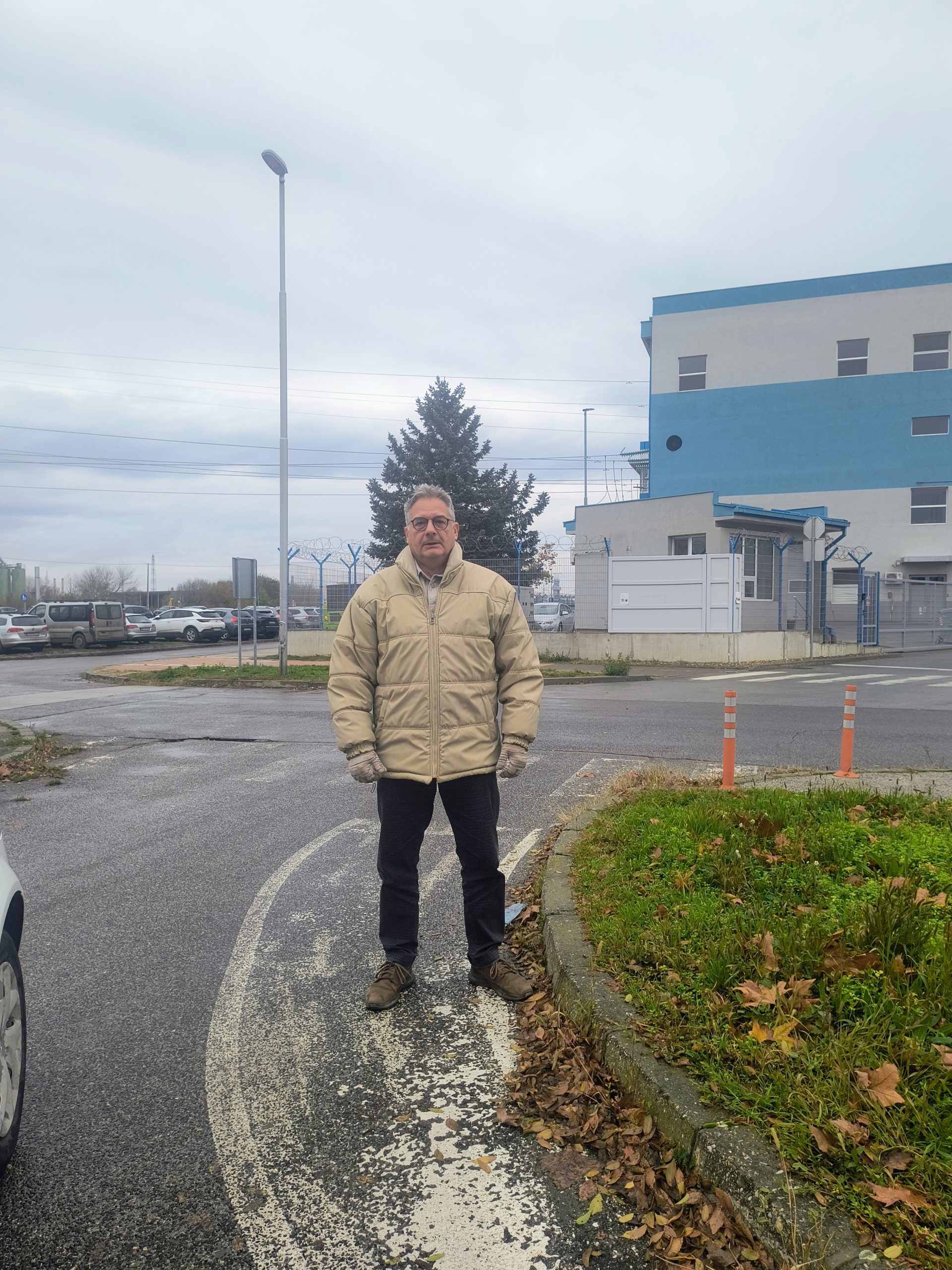 Reporterka Danasa u Pančevu nakon najave zaustavljanja Rafinerije: "Ovu zavrzlamu ni Bog otac ne može da nam objasni" 3