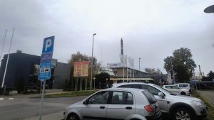 Reporterka Danasa u Pančevu nakon najave zaustavljanja Rafinerije: "Ovu zavrzlamu ni Bog otac ne može da nam objasni" 9 Reporterka Danasa u Pančevu nakon najave zaustavljanja Rafinerije: "Ovu zavrzlamu ni Bog otac ne može da nam objasni" 4