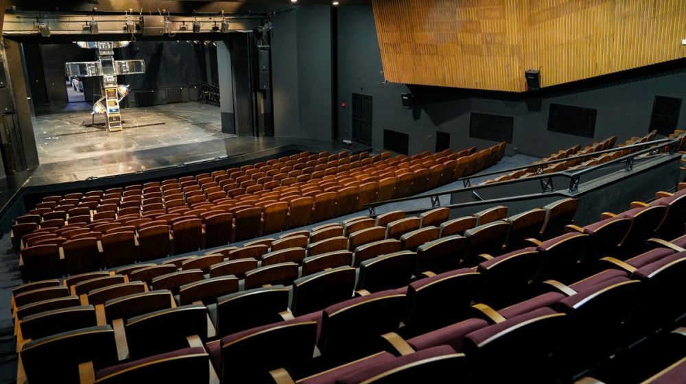 Godina komedije u Beogradskom dramskom pozorištu sa sedam novih naslova 7