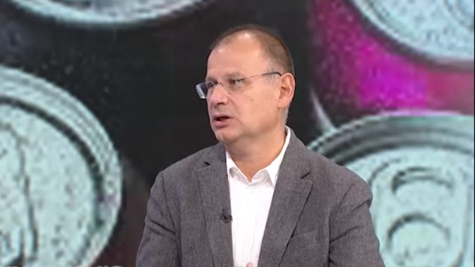 "Jedna limenka kao tri espresa": Kardiolog sa Instituta "Dedinje" objašnjava zašto energetska pića sve češće izazivaju infarkte kod mladih 1