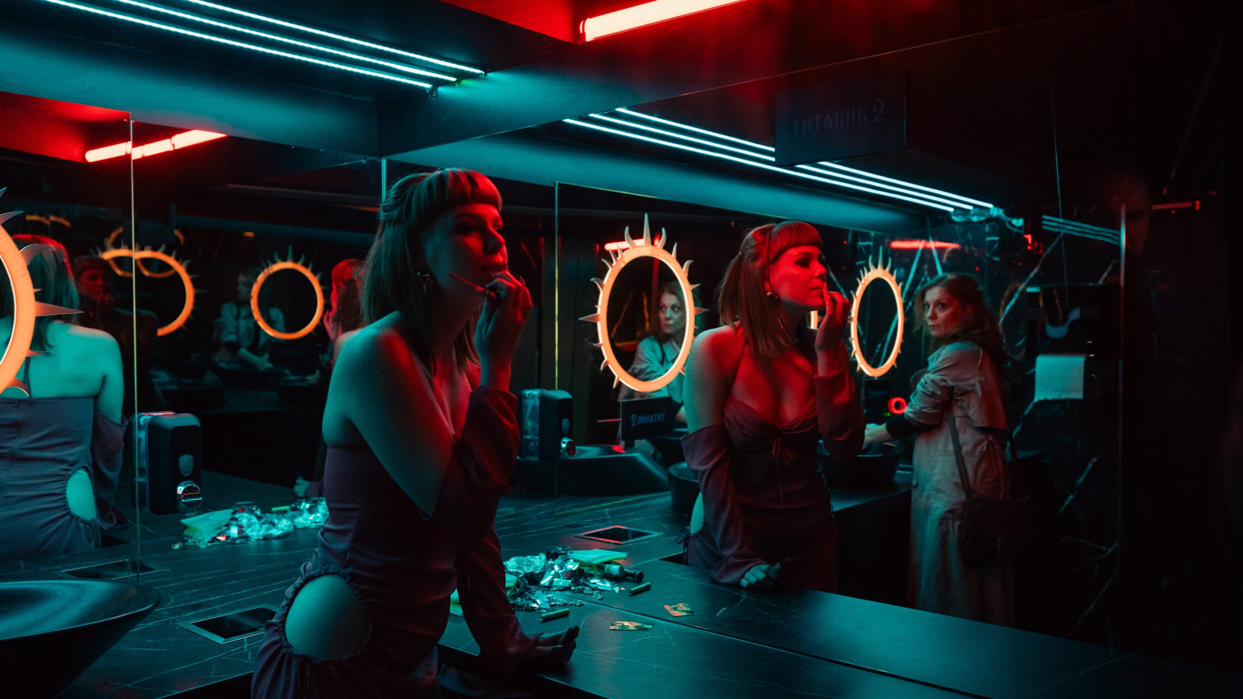 INTERVJU Aleksandar Radivojević: Konačno smo kolektivno shvatili da živimo u nekoj verziji pakla 2 INTERVJU Aleksandar Radivojević: Konačno smo kolektivno shvatili da živimo u nekoj verziji pakla 1