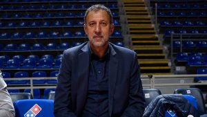Vlade Divac
