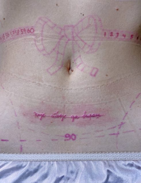 U galeriji Novembar otvorena izložba Highlights: Naše borbe (FOTO) 6