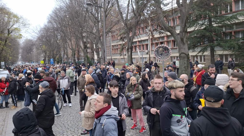 Protest studenata u Novom Sadu protiv brutalnosti policije 14