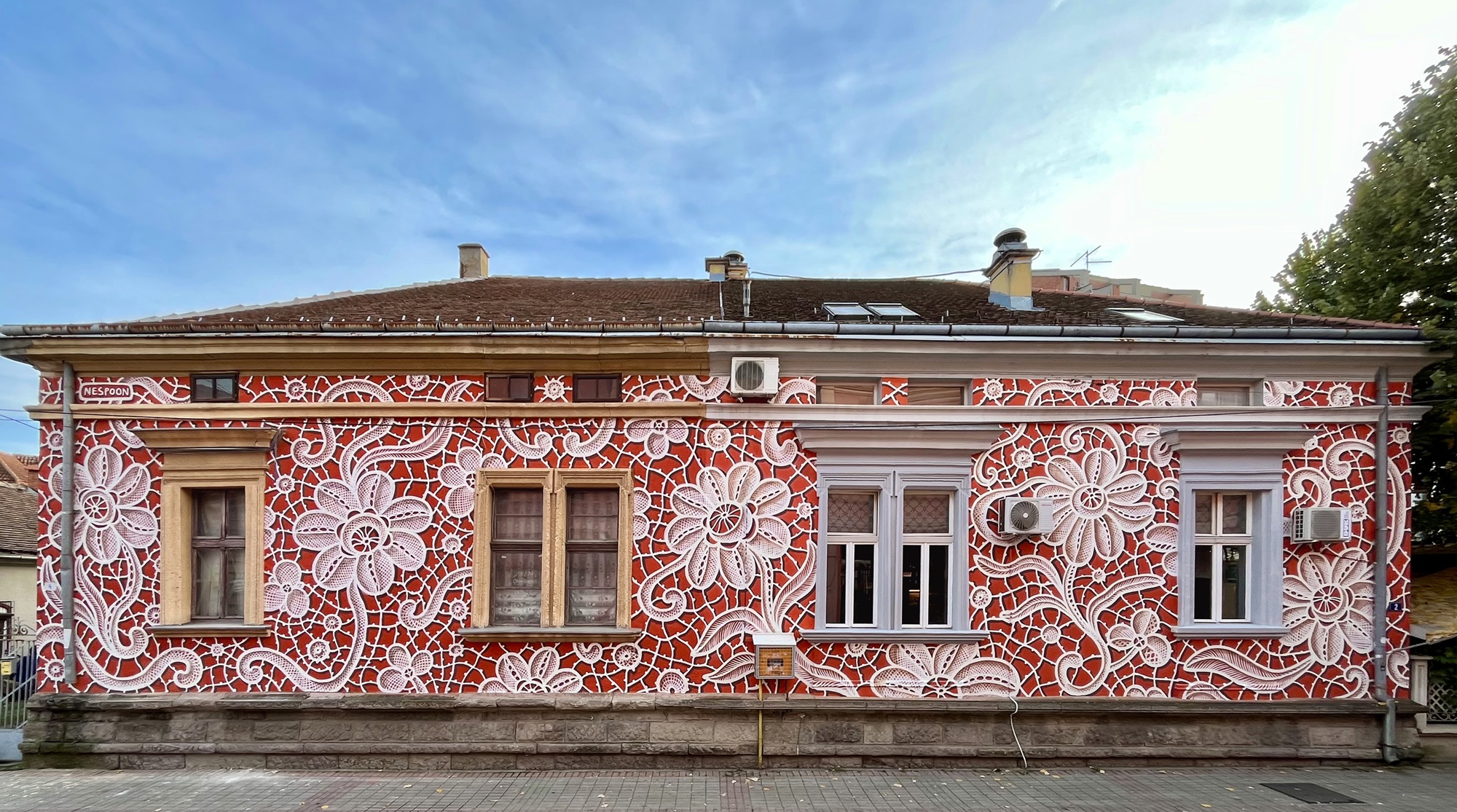 Odakle je sve počelo: U Čačku će biti predstavljene monografija i izložba povodom 10 godina DUK Festivala 2 DUK - Nespoon 2025