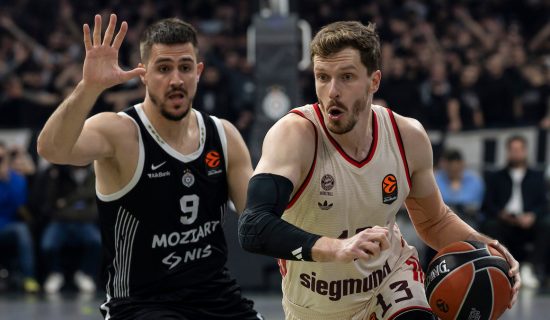 Pobeda Partizana bez Željka Obradovića: Sjajna igra crno-belih u drugom poluvremenu donela trijumf posle tri poraza u nizu 4