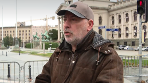 Lazić: Policajci odbili da obezbeđuju ljude koji imaju veću dnevnicu od njihove 20 Lazić: Policajci odbili da obezbeđuju ljude koji imaju veću dnevnicu od njihove 17