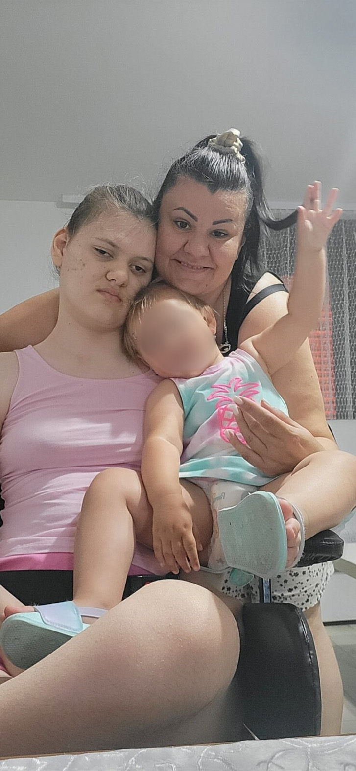 „Vodite ga kući i osposobite za život": Tihe borbe roditelja koji prvi primete da nešto nije u redu 2