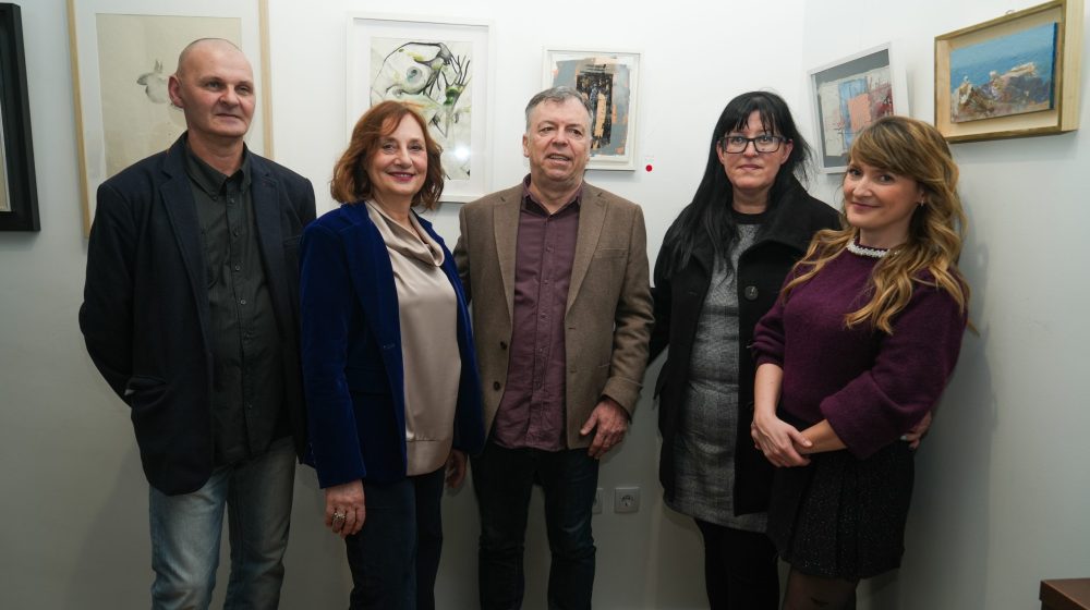 Umetnost na dar: Humanitarni matine u galeriji „sanjaj” za pomoć „anđelima severa” 9