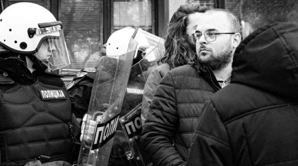 Naše hapšenje je inscenirano kao teatar trećerazredne produkcije 8