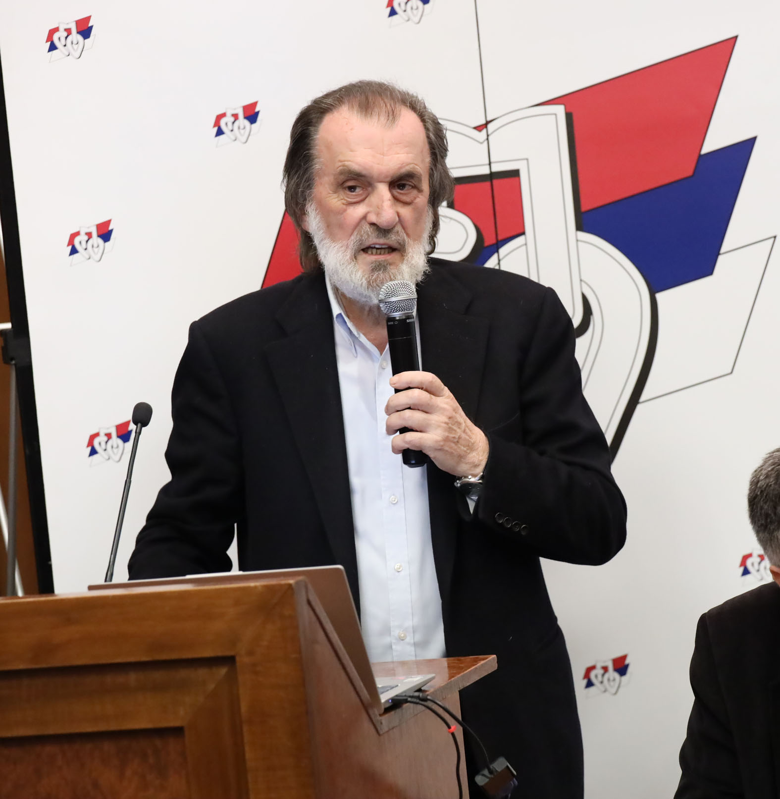 Priča Vuka Draškovića: Susret u Košutnjaku jednog siromaha i jednog "izdajnika" 1