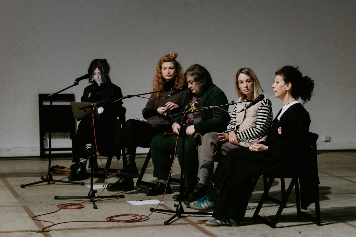 Gerilski poduhvat u znaku otpora, solidarnosti, pravde, Mila Raua, Miloša Lolića, studenata, publike: U CZKD tribinom i toplim obrokom završen 59. Ne:Bitef 4