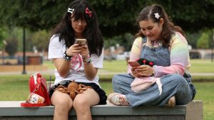 Prvi put u svetu: Australija zabranila društvene mreže mlađima od 16 godina 1