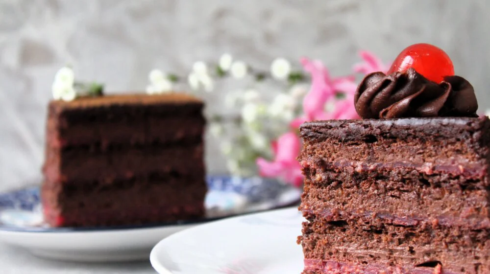 Najlepše torte za prazničnu trpezu: 6 proverenih recepata koje ćete voleti 6