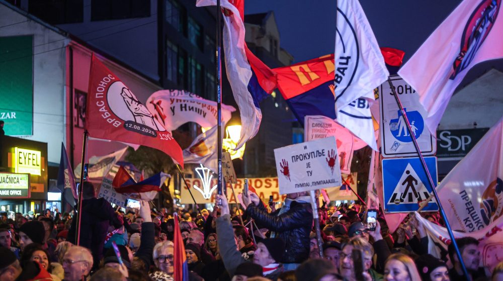 Ismevanje i vređanje muslimana – to je prava Vučićeva politika: O izjavi predsednika da je protest u Novom Pazaru bio dobar samo za prodaju pita i bureka 7