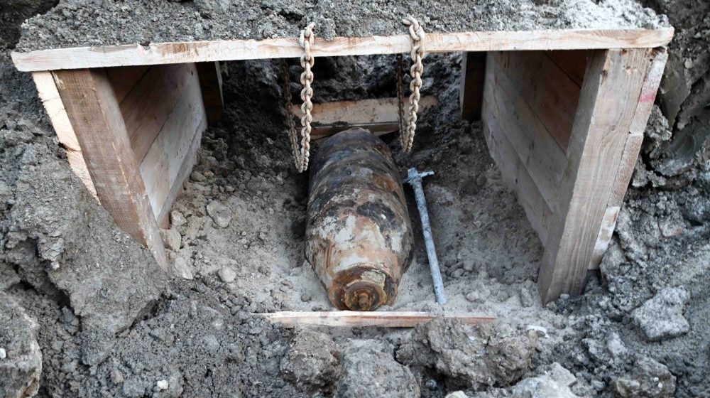 Počelo uklanjanje bombe kod Beograda na vodi: Dačić otkrio šta će sa njom biti 8