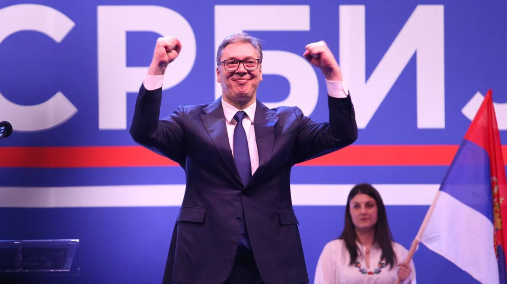 Aleksandar Vučić "Ne smeš ni da šetaš jer ćemo da te ubijemo": Vučić čuo nepostojeće pretnje opozicije pred dolazak u Niš, koji uglavnom zaobilazi 4