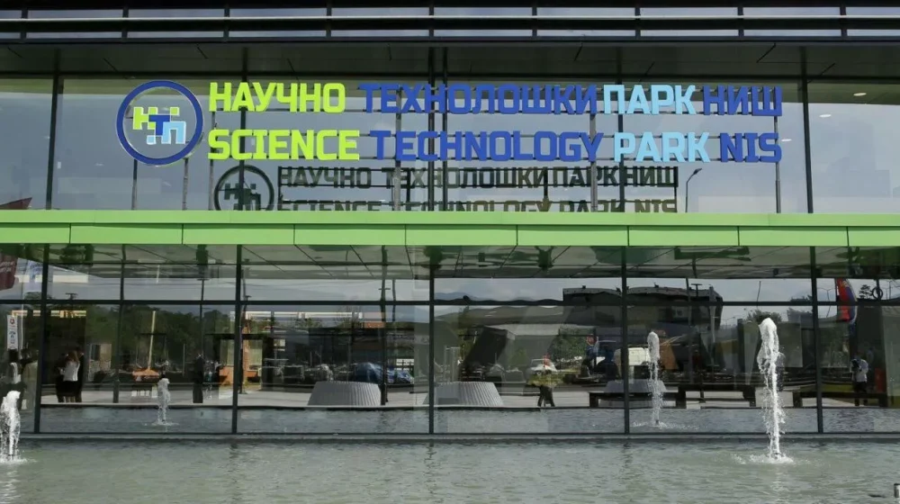 U niškom Naučno-tehološkom parku otvorena i "kafana": Gde ćete za Novu? 8
