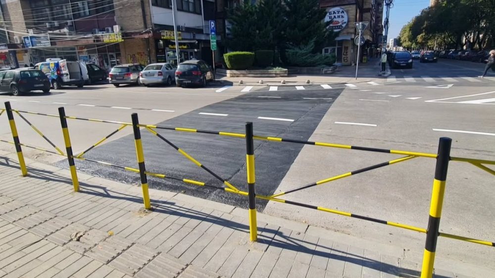 "Parking servis u Nišu nema boju za saobraćajnice, ali zato punom parom radi na stranačkim banerima": Preduzeće negira zloupotrebe, POSK proverava krivičnu prijavu 4