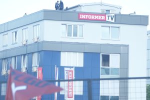 Da li je tužilac gledao TV Informer za Božić: Pečenje, četničke pesme i keš za muzičare, dok ceo državni vrh uživa 17