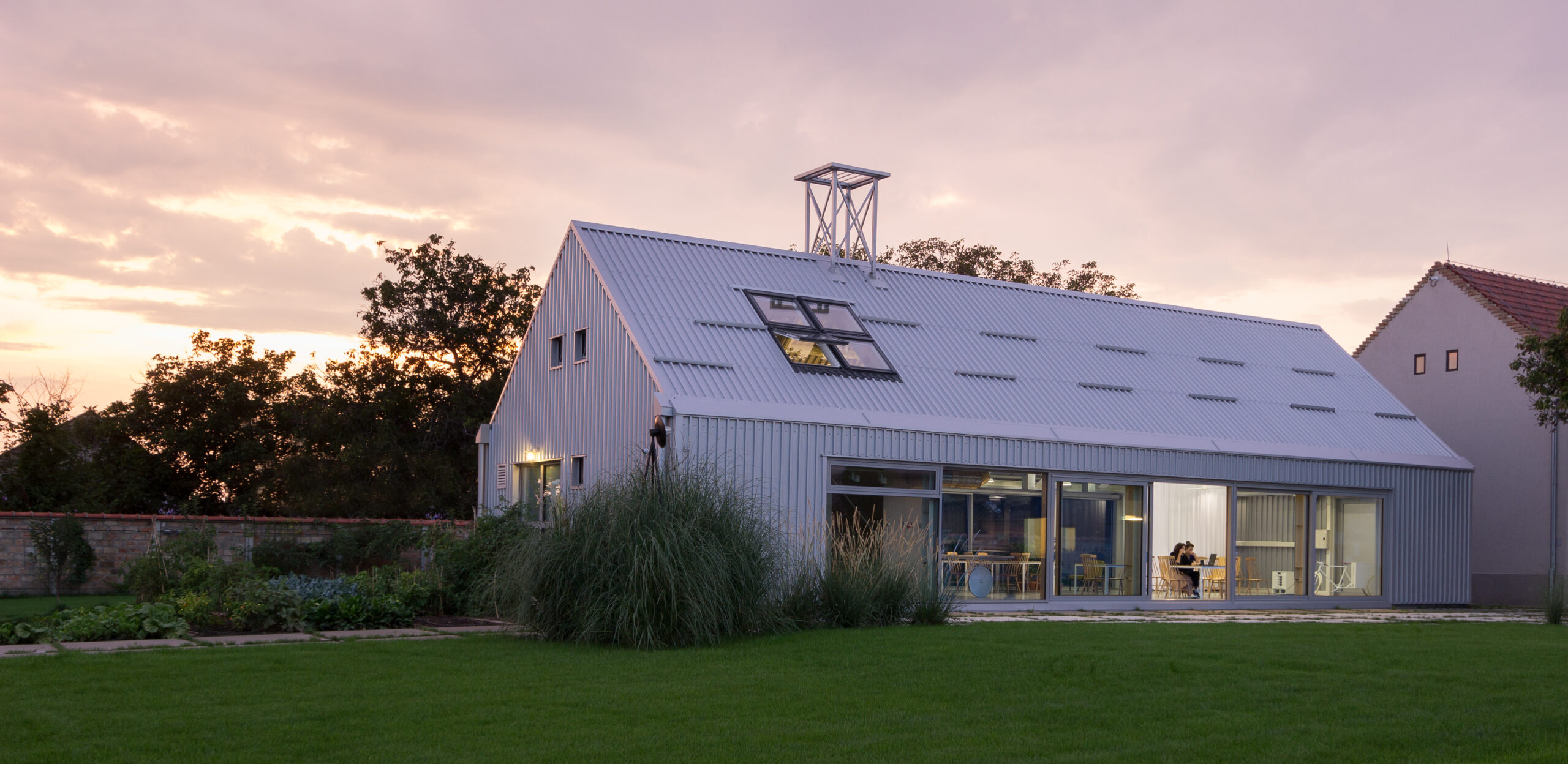 Prva sedmodnevna intenzivna umetnička radionica za mlade autore 3