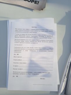 UŽIVO Studenti u akciji skupljanja potpisa za izbore: Odziv građana prevazišao očekivanja studenata, potpise dali i članovi SPS-a (FOTO/VIDEO) 12