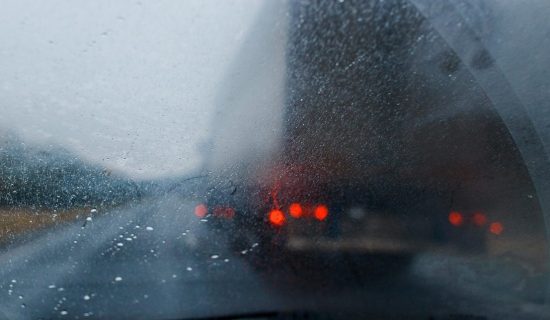 Samo dva dugmeta su potrebna za odmagljivanje šajbne umesto odvlaživača vazduha 9