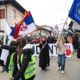 Izrazito malobrojan i besmislen: Vučić o skupu u Novom Pazaru 5