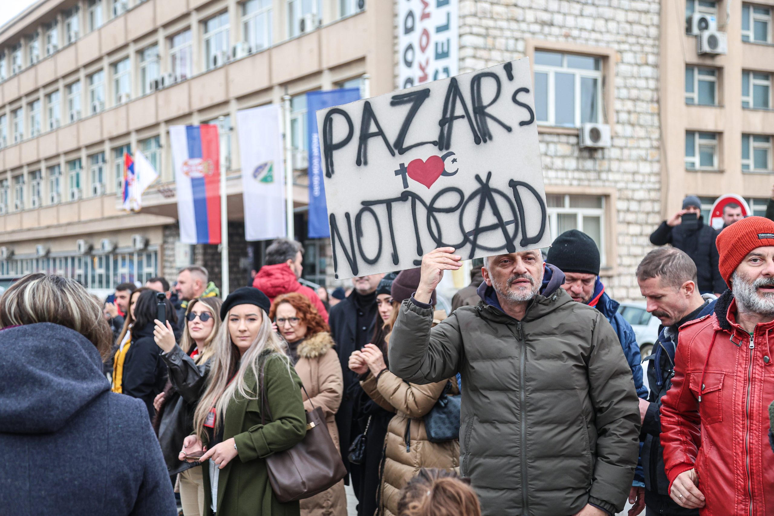 Protest studenata u blokadi "Ili oni ili mi" u Novom Pazaru kroz fotografije 24