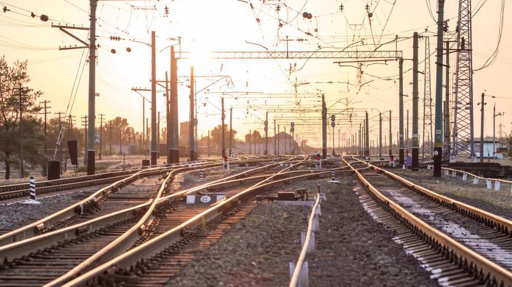 OTKRIVAMO Koliko će nas koštati održavanje koloseka za brzinu od 200 km/h: U kakvom su stanju pruge u Srbiji 23