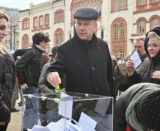 Rektor Univerziteta u Beogradu podržao studente 9