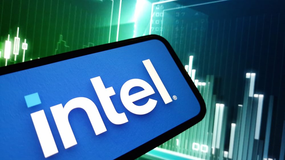 Intel kompanija ostavila sve iza sebe: Neverovatan rast akcije zove investitore 14