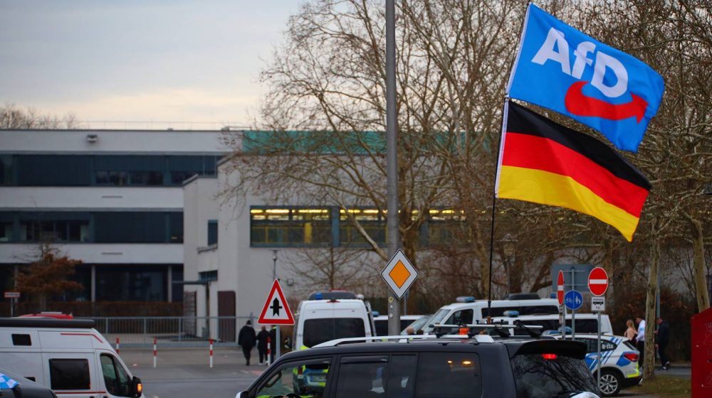 Berlinsko javno tužilaštvo podiglo optužnicu protiv poslanika AfD-a zbog nacističkog pozdrava 6