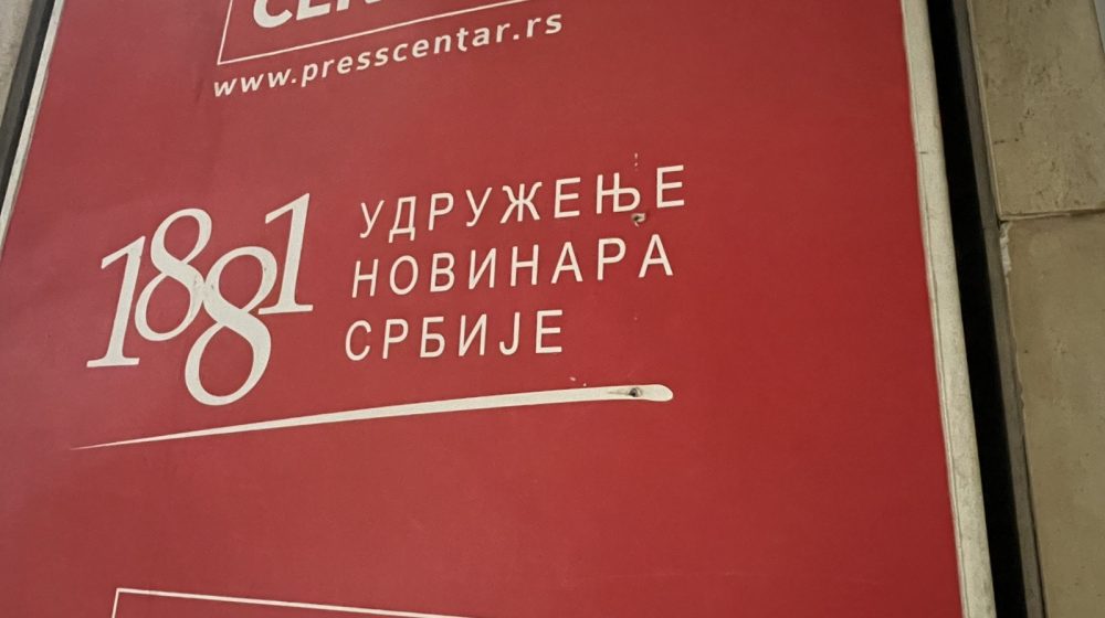 UNS: Novinaru Radio Beograda raskinut ugovor nakon što je tražio razgovor sa Manjom Grčić 12