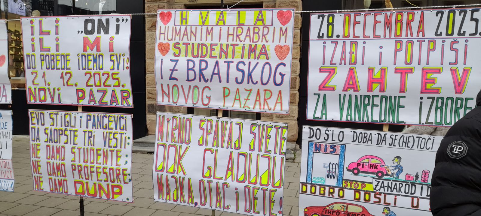 Protest studenata u blokadi "Ili oni ili mi" u Novom Pazaru kroz fotografije 35