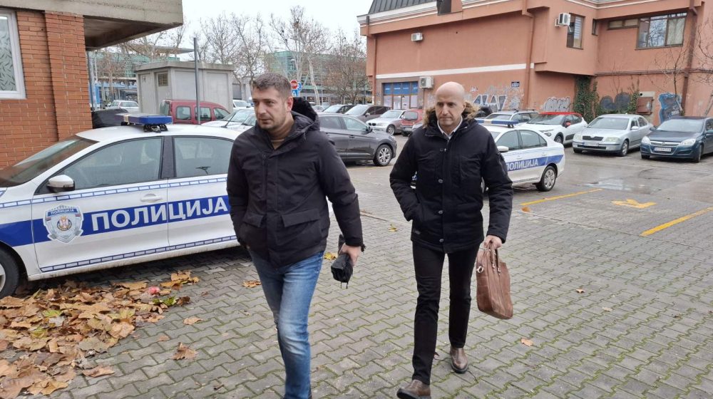 "Kako ćemo?", pita me bivši kolega: Novinar "Danasa" o "saslušanju kod kuće", u stanici u kojoj je nekad radio kao policajac 9