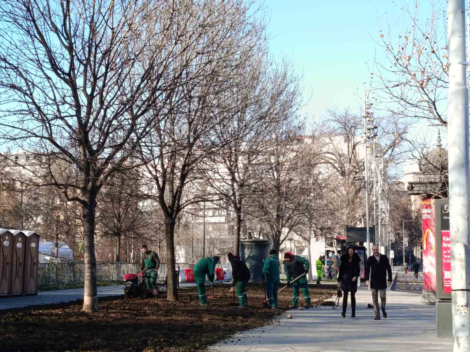 Ćao, Ćacilend: Reporterka Danasa na demontiranju šatorskog naselja, građani u komentarima nemaju mnogo milosti 1