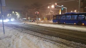 Putevi Srbije: Apel vozačima da budu oprezni, moguća poledica, snega ima na mnogim putevima 17