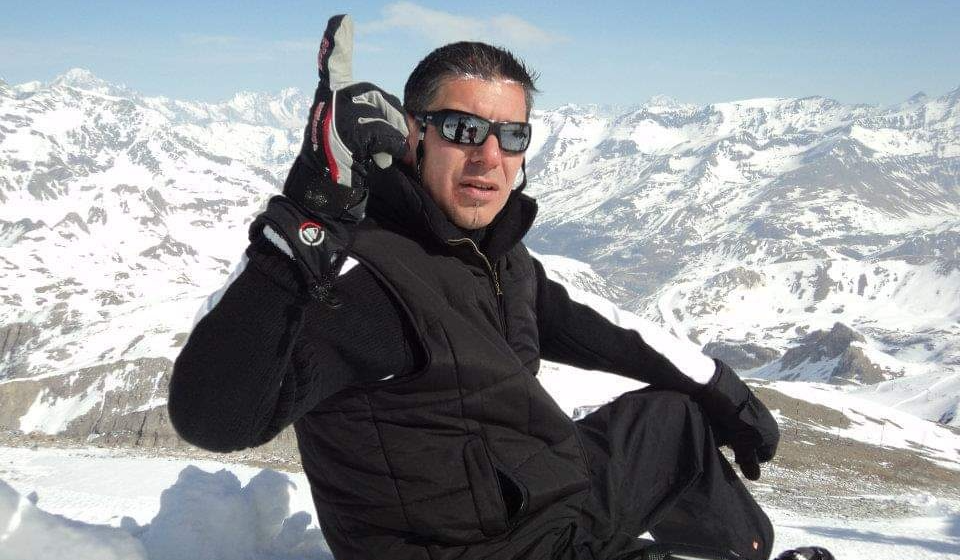 Na vlasti su isti ljudi kao devedesetih, koji su svoje interese proglasili za nacionalne i državne: Vladimir Zdravković, lekar 8