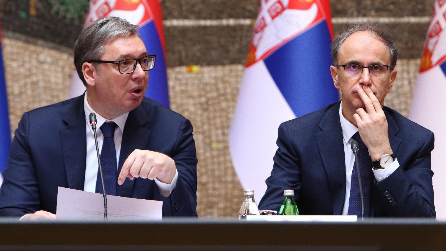 "Ako nam je za osvešćivanje bio potreban glas Bake Praseta...": Vučić traži promene u obrazovanju, a novine se spremaju 2