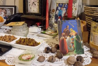 Kad imaš i „babin” i „naš” Božić: Danas u porodici koja duplo slavi sve velike verske praznike 3