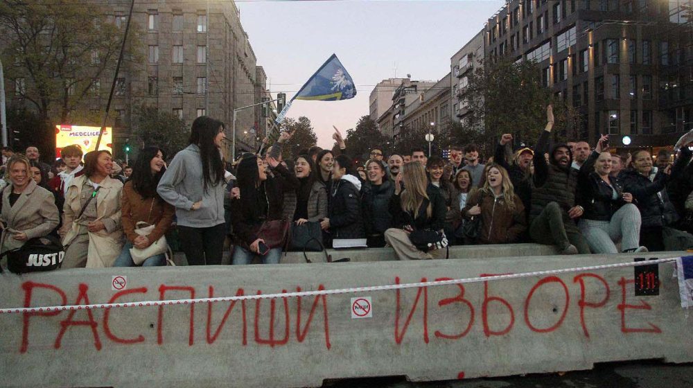 „Igra mačke i miša”: Ko je godinu dana otkako su studenti ispostavili zahtev Vučiću da raspiše izbore – mačka, a ko miš? 1