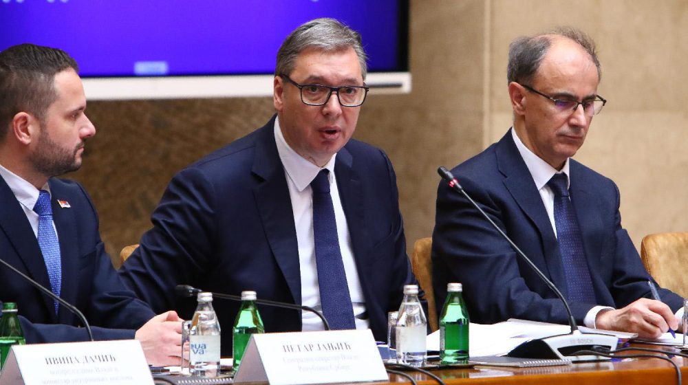 Dositej se prevrće u grobu: Obraćanje predsednika bilo je mučno slušati 12