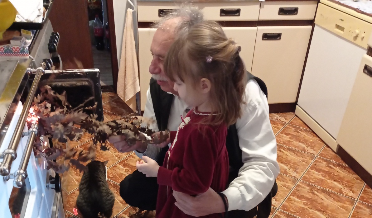 Kad imaš i „babin” i „naš” Božić: Danas u porodici koja duplo slavi sve velike verske praznike 4