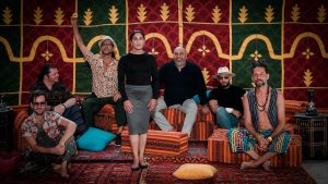 Koncert srpskog benda Naked i mađarskog sastava Monika Lakatoš Trio biće održan 29. januara 2026, u SKCNS Fabrici, sa početkom u 20 sati. Ovo muzičko veče, organizuje se u okviru „Mađarsko-srpske kulturne sezone 2025/2026”. Ujedno, reč je o specijalnoj „Pocket Globe Večeri”, kao „ćerki-događaju” novosadskog festivala „Pocket Globe”.