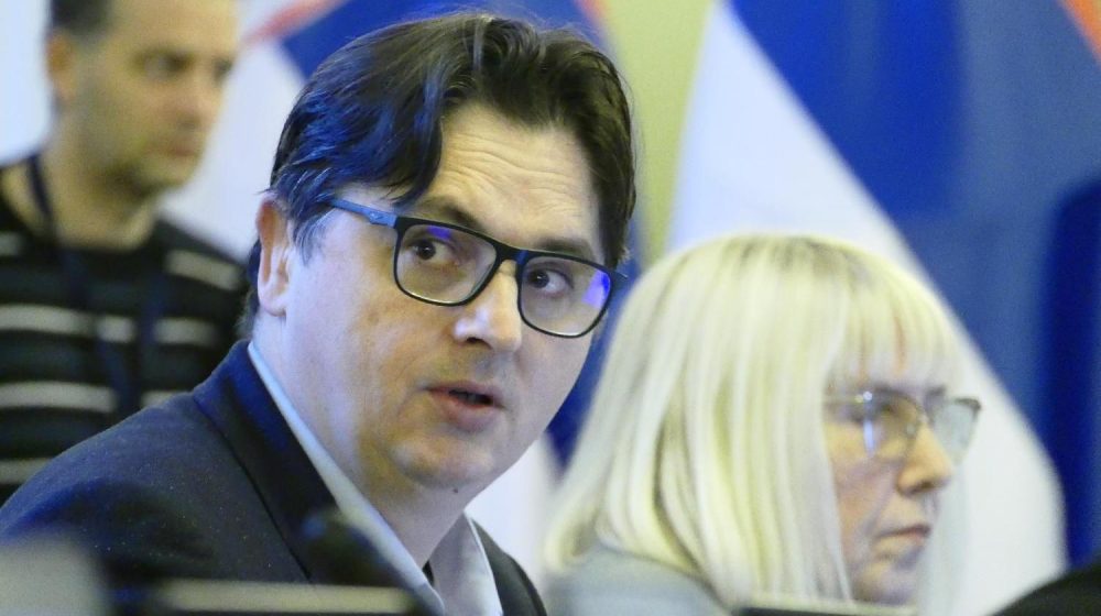 Usvojeni 'Mrdićevi pravosudni zakoni': Vučić ih potpisao uprkos kritikama EU 10