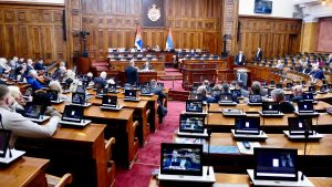 Da li Skupština Srbije treba da razmatra situaciju na Univerzitetu u Prištini na posebnoj sednici? 2 Skupština Srbije