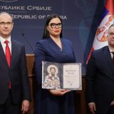Macut i ministar da odu sa univerziteta 2