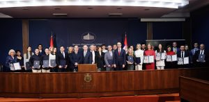 "Bila je poslušna do bezumlja, eto nagrade": Kako je slučaj "Dron lejdi Danke" devalvirao Svetosavsku nagradu 14